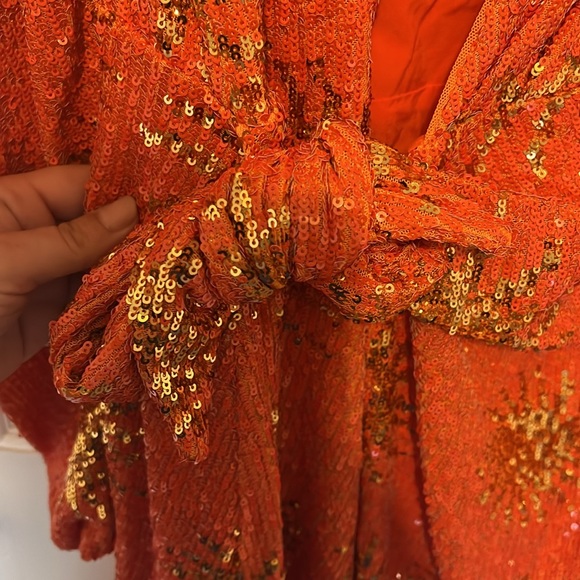 NWT Farm Rio Orange Sunny Mood Sequin Long Sleeve Mini Dress - Picture 8 of 9